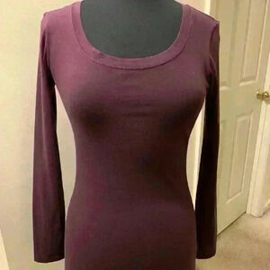 Valerie Bertinelli Top